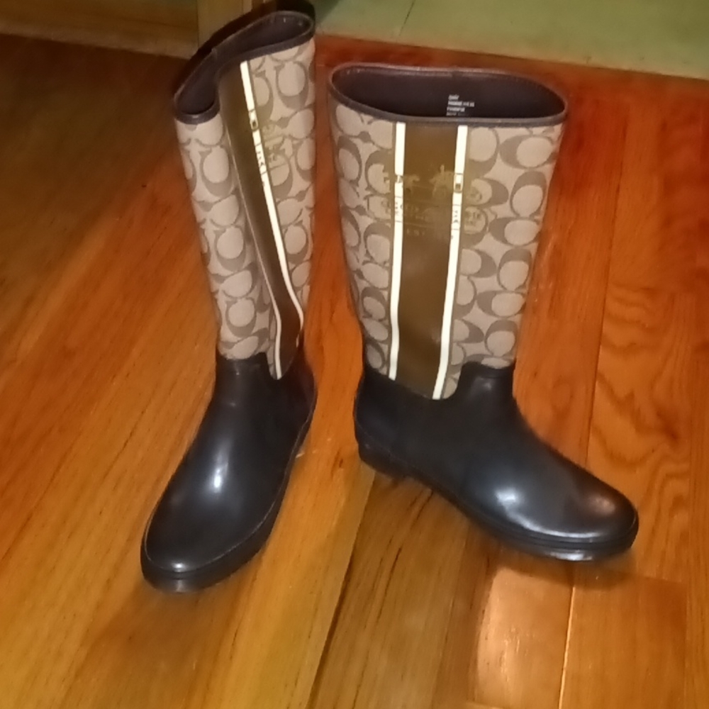 Women's size 6 coach rain boots